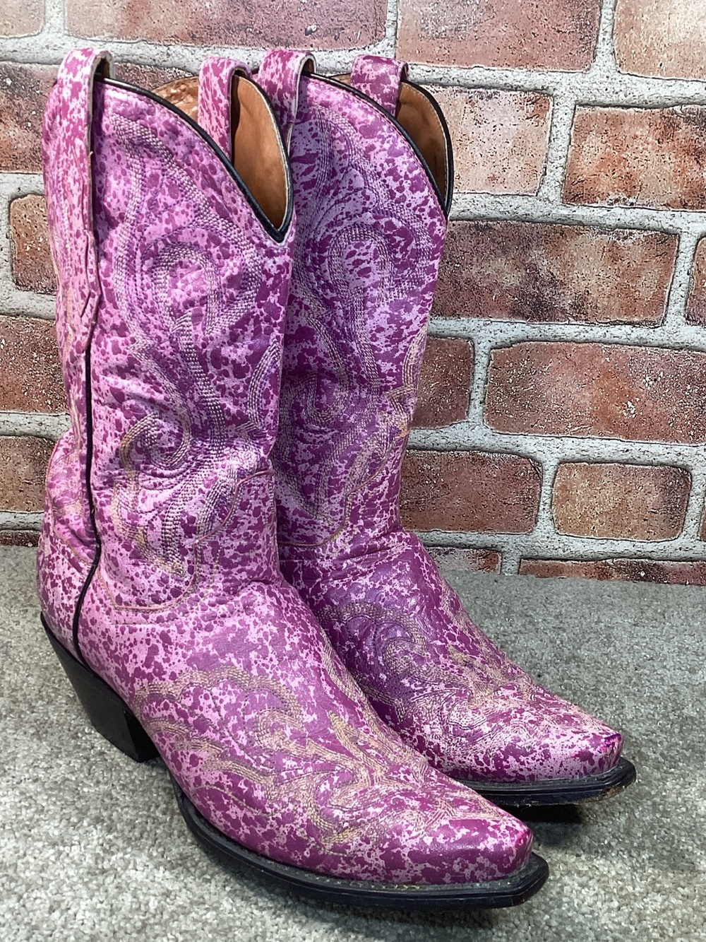 Dan Post women’s snip toe cowboy western boots size 7.5